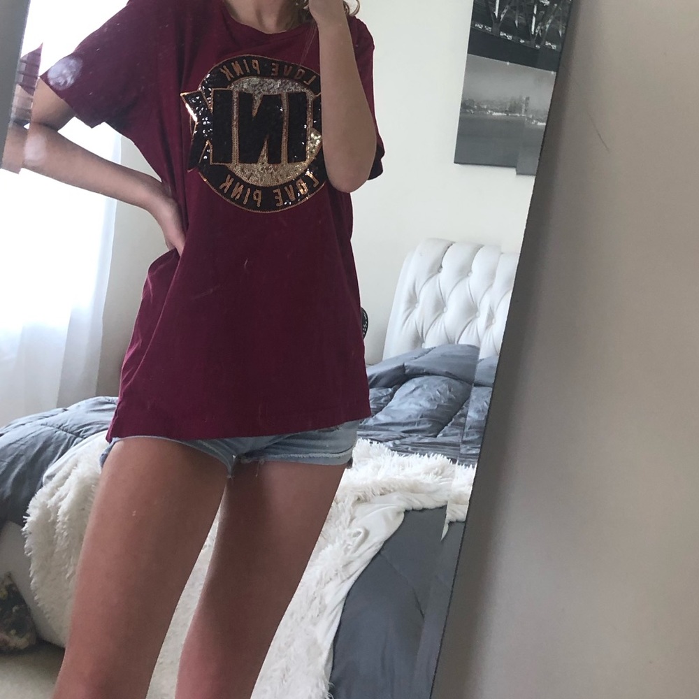 Pink t-shirt